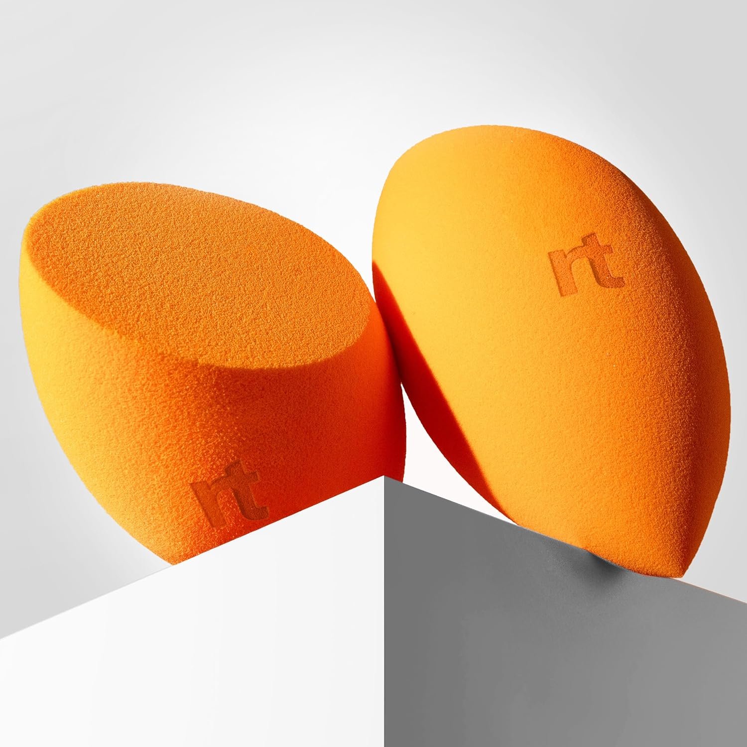 Real Techniques Miracle Complexion Sponge, Beauty Sponge For Makeup Blending & Foundation Application, Full Coverage, Streak-Free Professional Makeup Tool, Cruelty Free, Vegan, Latex Free, 2 Count - Image 7