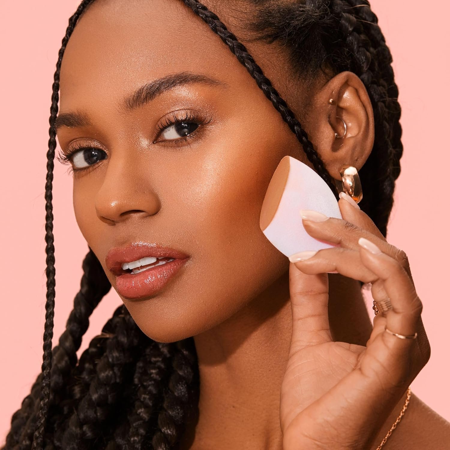 Real Techniques Miracle Mattifying Makeup Sponge Duo, Matte Finish, Cloud Skin, Full Coverage Foundation & Powder Makeup Blending Sponges for Oily Skin, Cruelty & Latex-Free Foam, 2 Count - Image 13