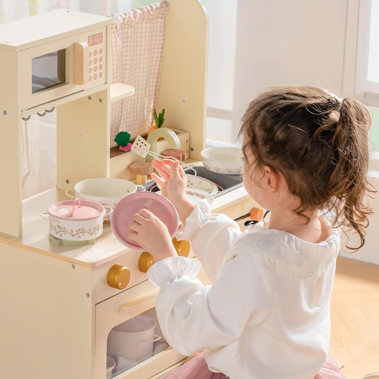 ROBUD Play Pots and Pans Sets for Kids Kitchen, Play Kitchen Accessories Pretend Cooking, Cartoon Pink Metal Pots and Pans Metal, Kids Kitchen Playset, Mini Toy Kitchen Accessories(9 Pieces) - Image 7