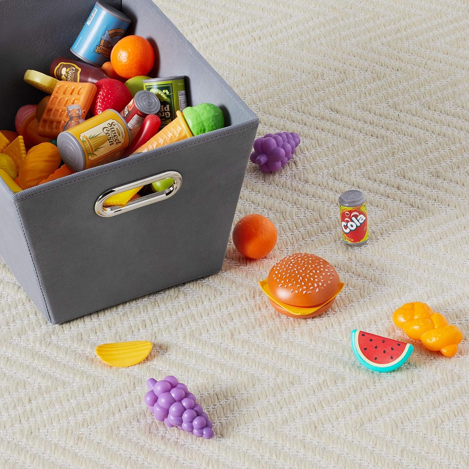 Amazon Basics Pretend Play Food Toy Set for Kids Ages 3 and Up, 150 Pieces, Multicolor - Image 3