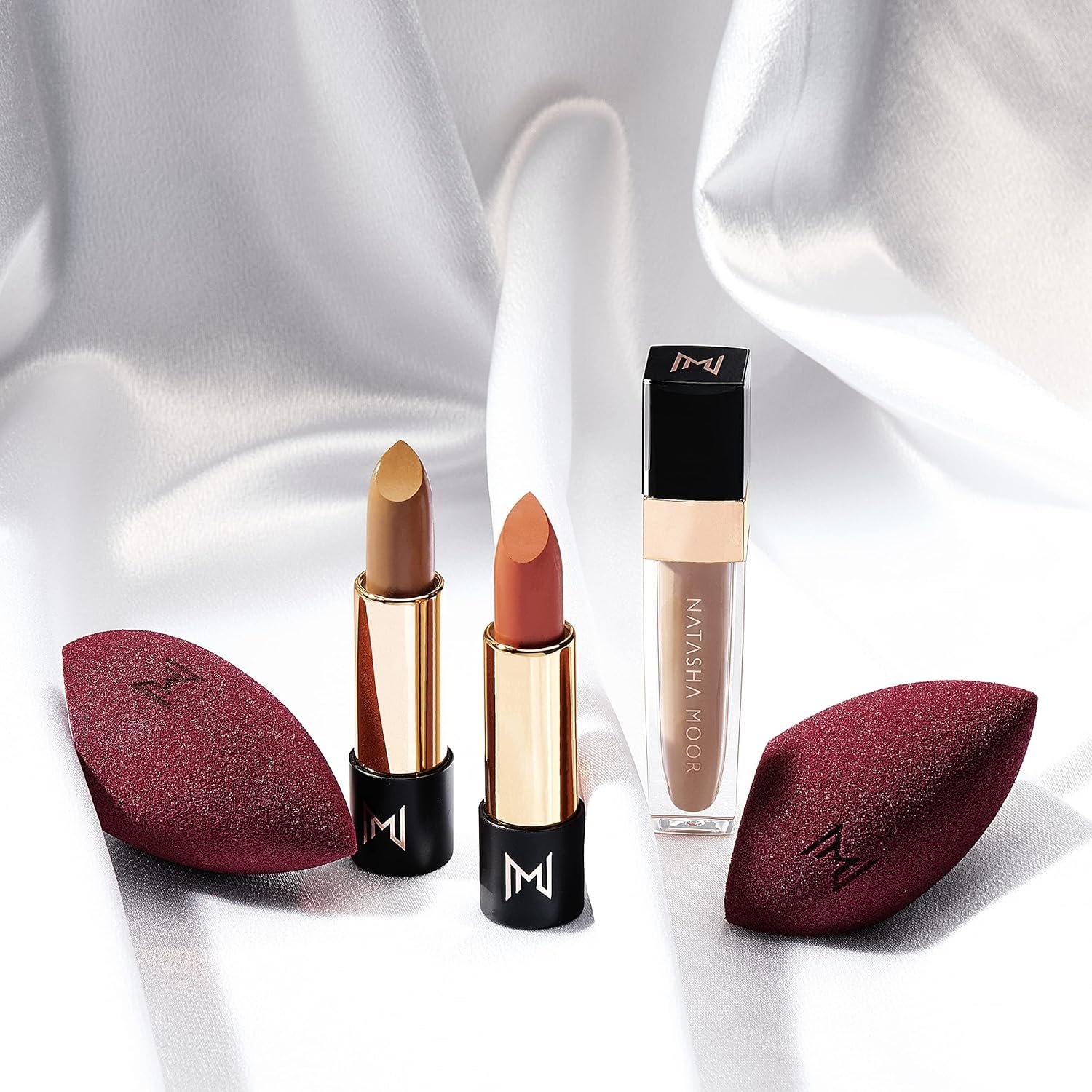 NATASHA MOOR Makeup Blender “Warrior” - Velvety Microfiber, Premium, Vegan, Latex-Free - Ideal for Flawless Makeup Application, Undereye Concealing, Contouring - Beauty Blender Sponge for Blending - Image 7