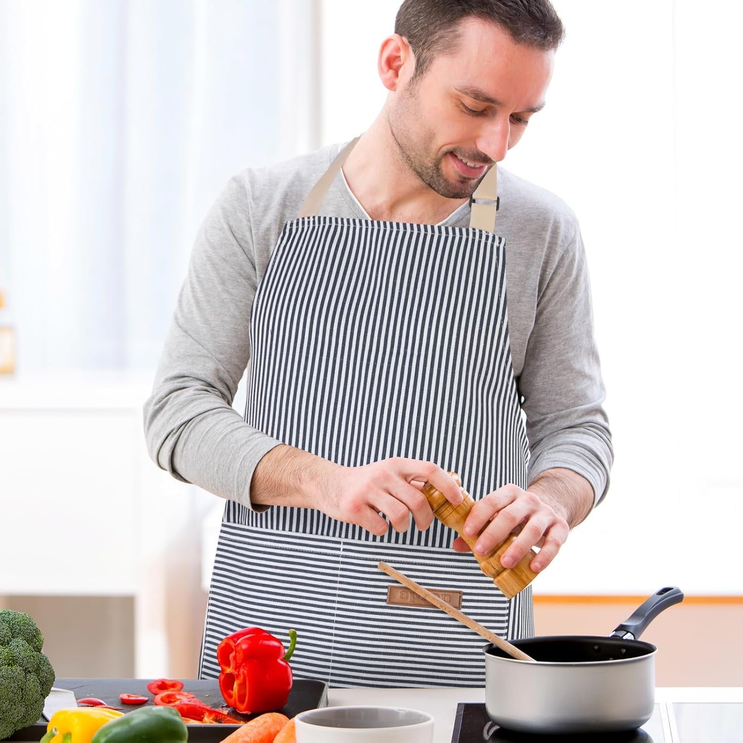 2 Pack Kitchen Cooking Aprons, Adjustable Bib Chef Apron with 2 Pockets for Women Men, for Cooking, Cleaning - Image 7