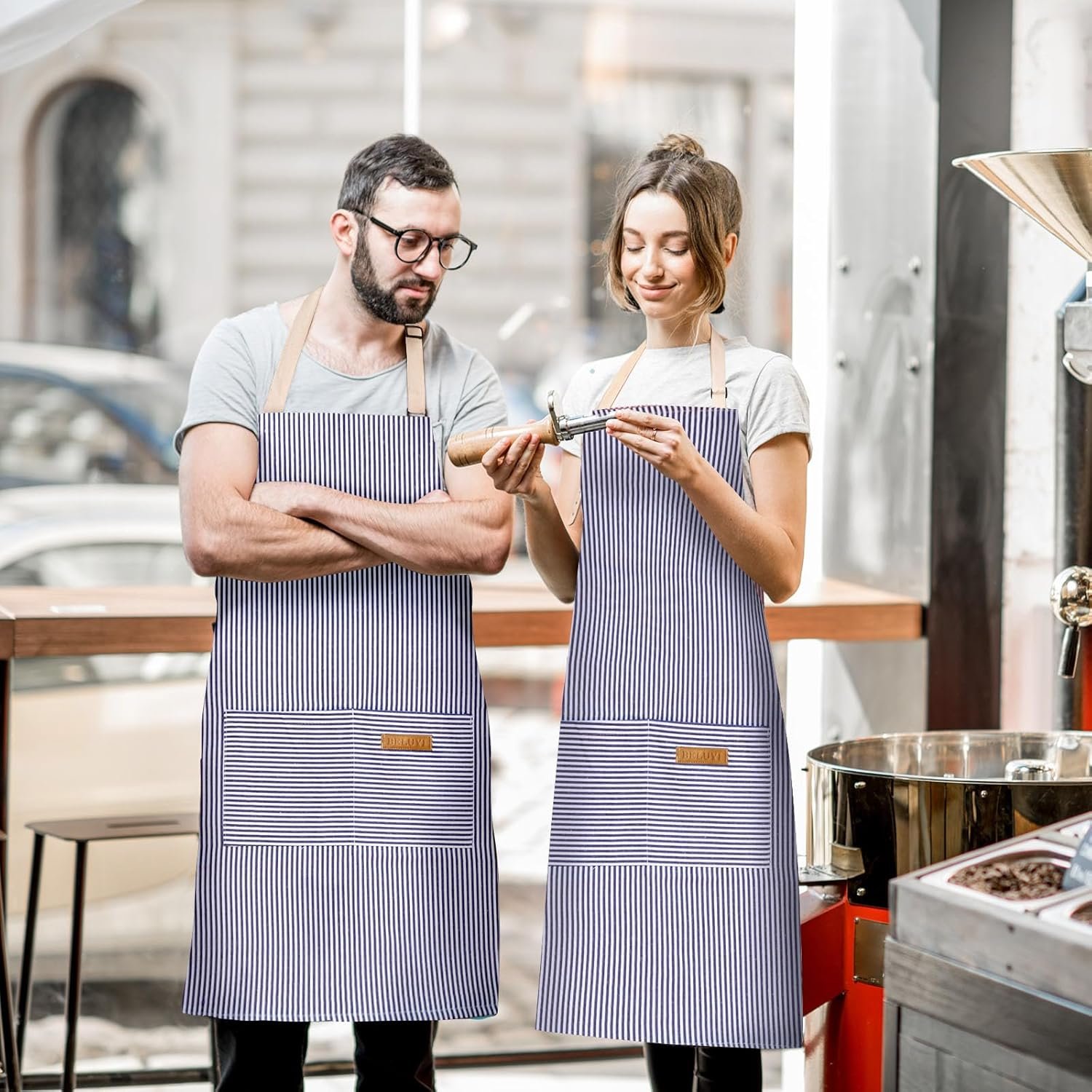 BeLuyi 2 Pack Adjustable Bib Apron with 2 Pockets Chef Cooking Kitchen Restaurant Aprons for Women Men - Image 5
