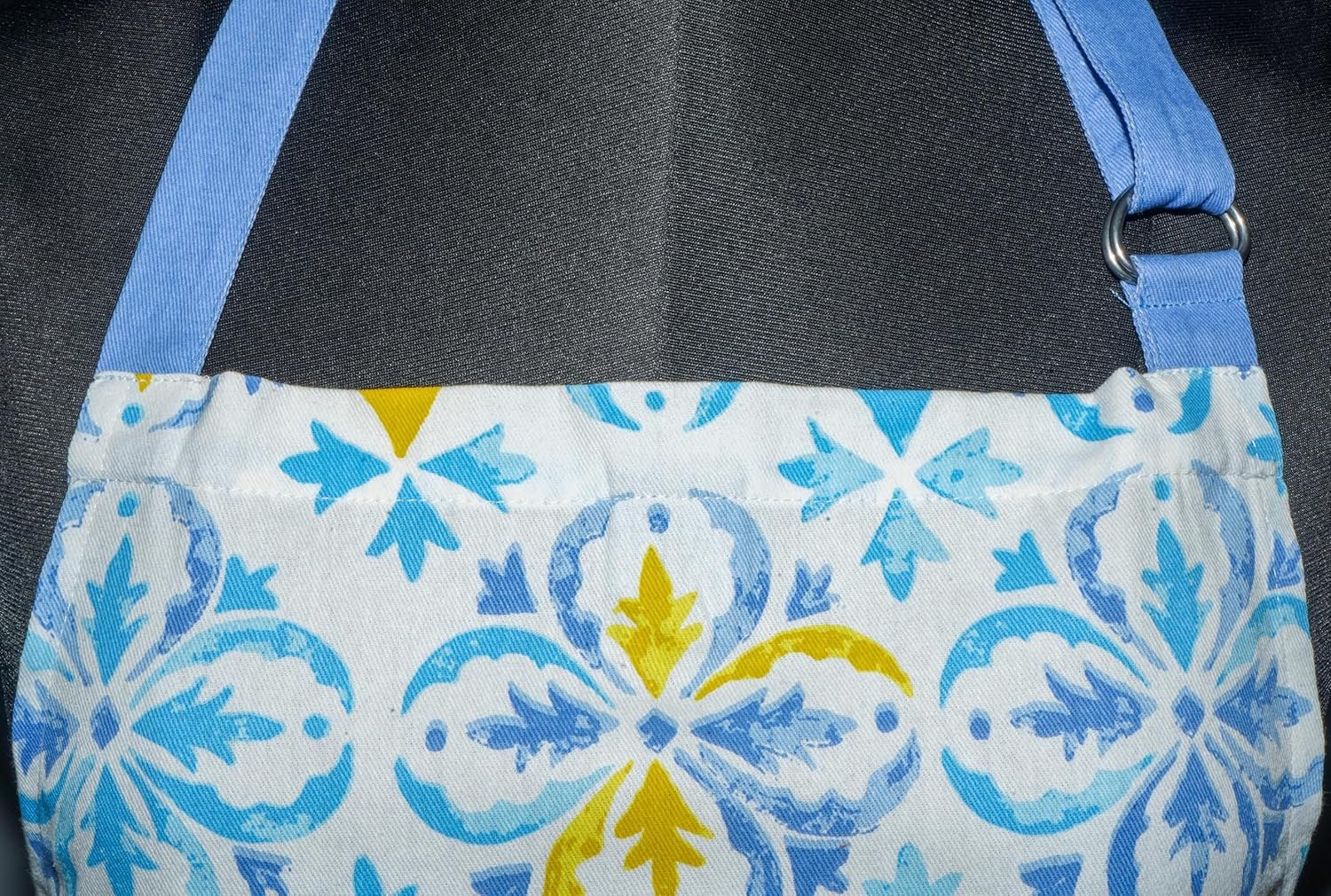 100% Cotton Kitchen Printed Apron with Pocket and Adjustable Neck with Long Ties Apron 25" X 31" for Women Men Chef Cooking, Baking, Gardening. - Image 3