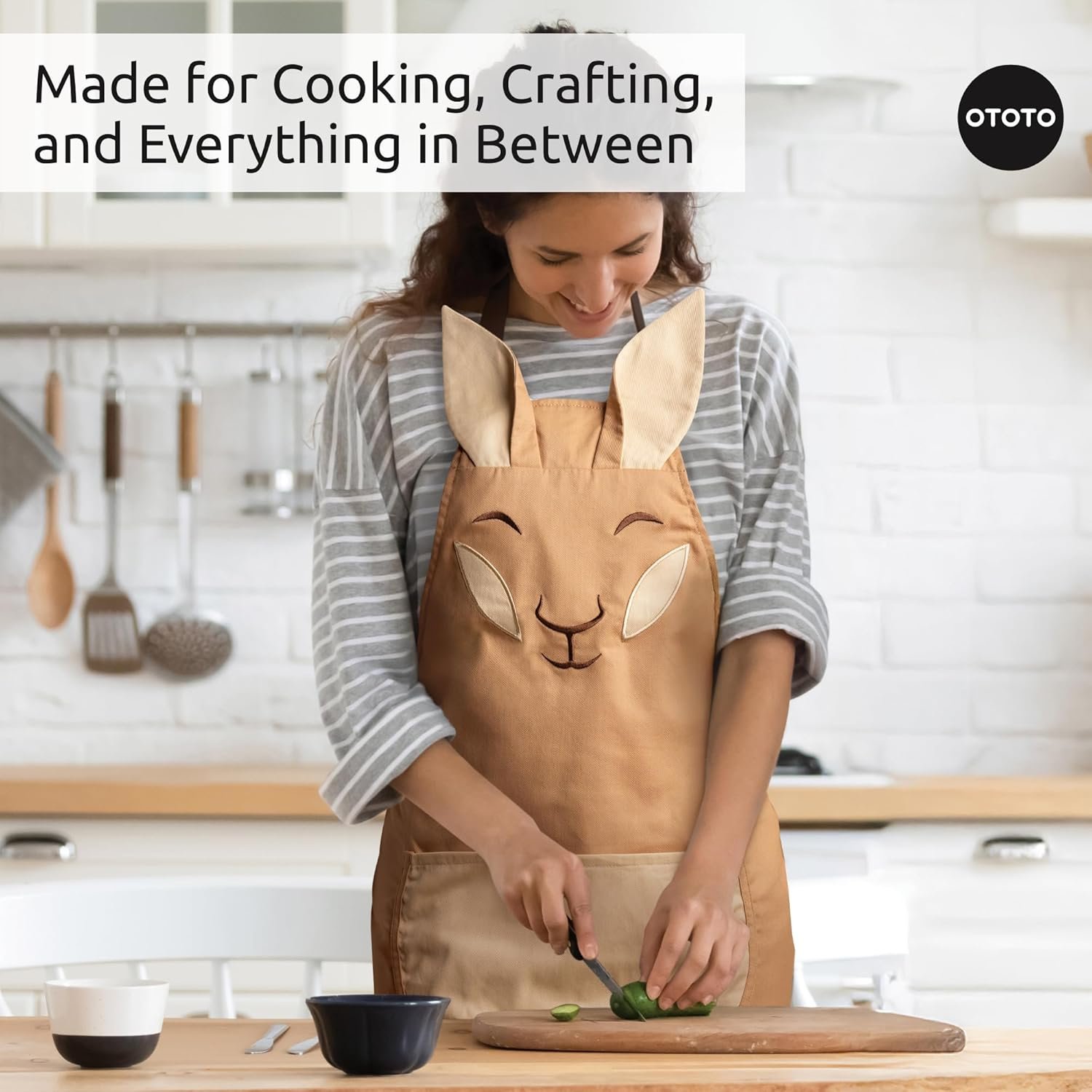 OTOTO Aproo Kitchen Set – Oven Mitts and Chef Apron with Pockets, Cute Cooking Accessories, Funny Kitchen Gift, Kangaroo (Brown Aproo Set) - Image 3