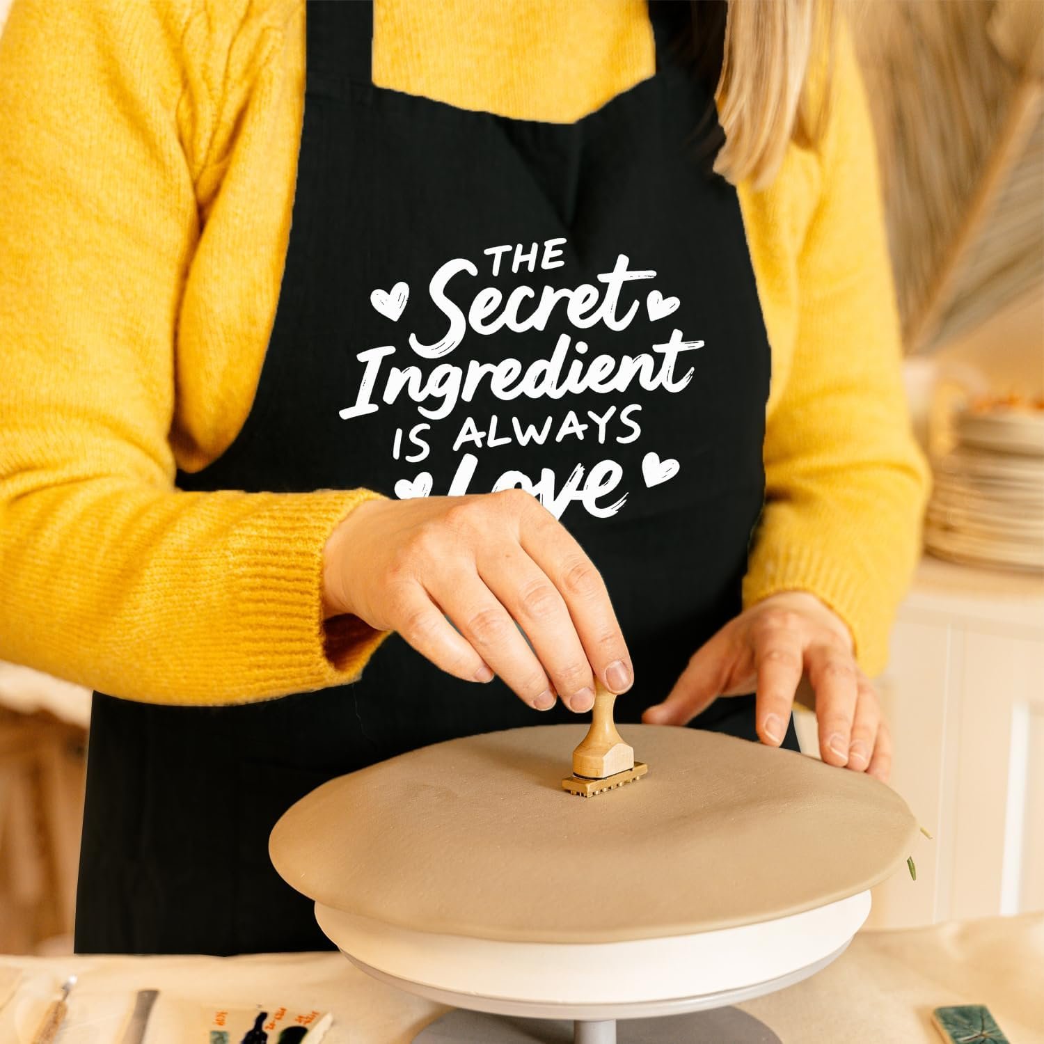 Funny Aprons for Women with Pockets, Cute Aprons for Cooking Kitchen, Mothers Day Christmas Birthday Gifts for Mom - Image 4